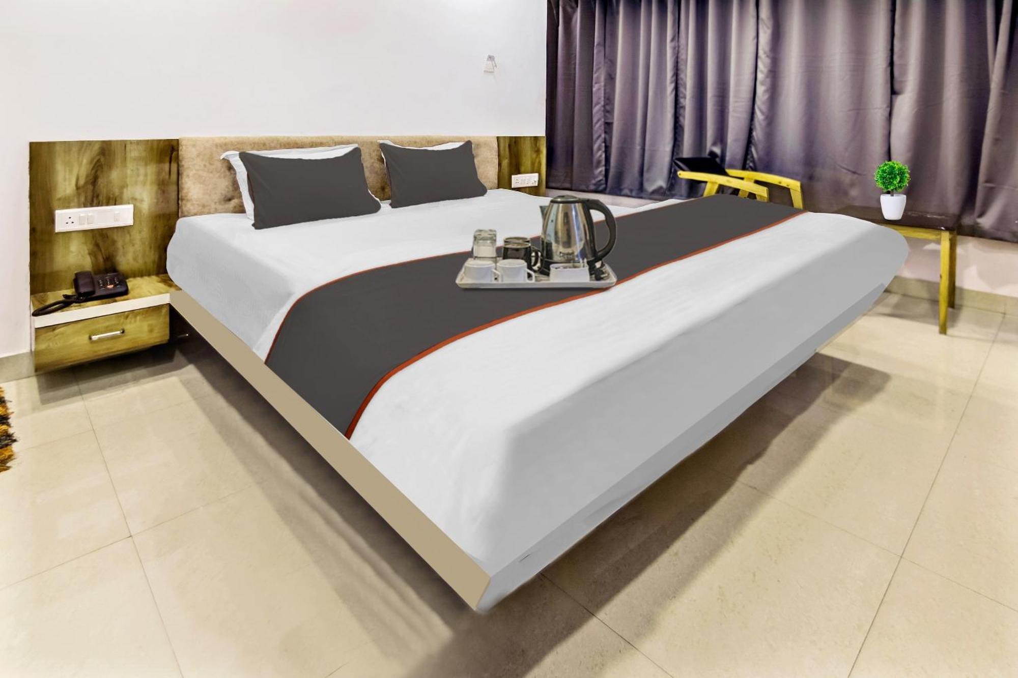 Capital O The Jumar Hotel Silwai Bagian luar foto