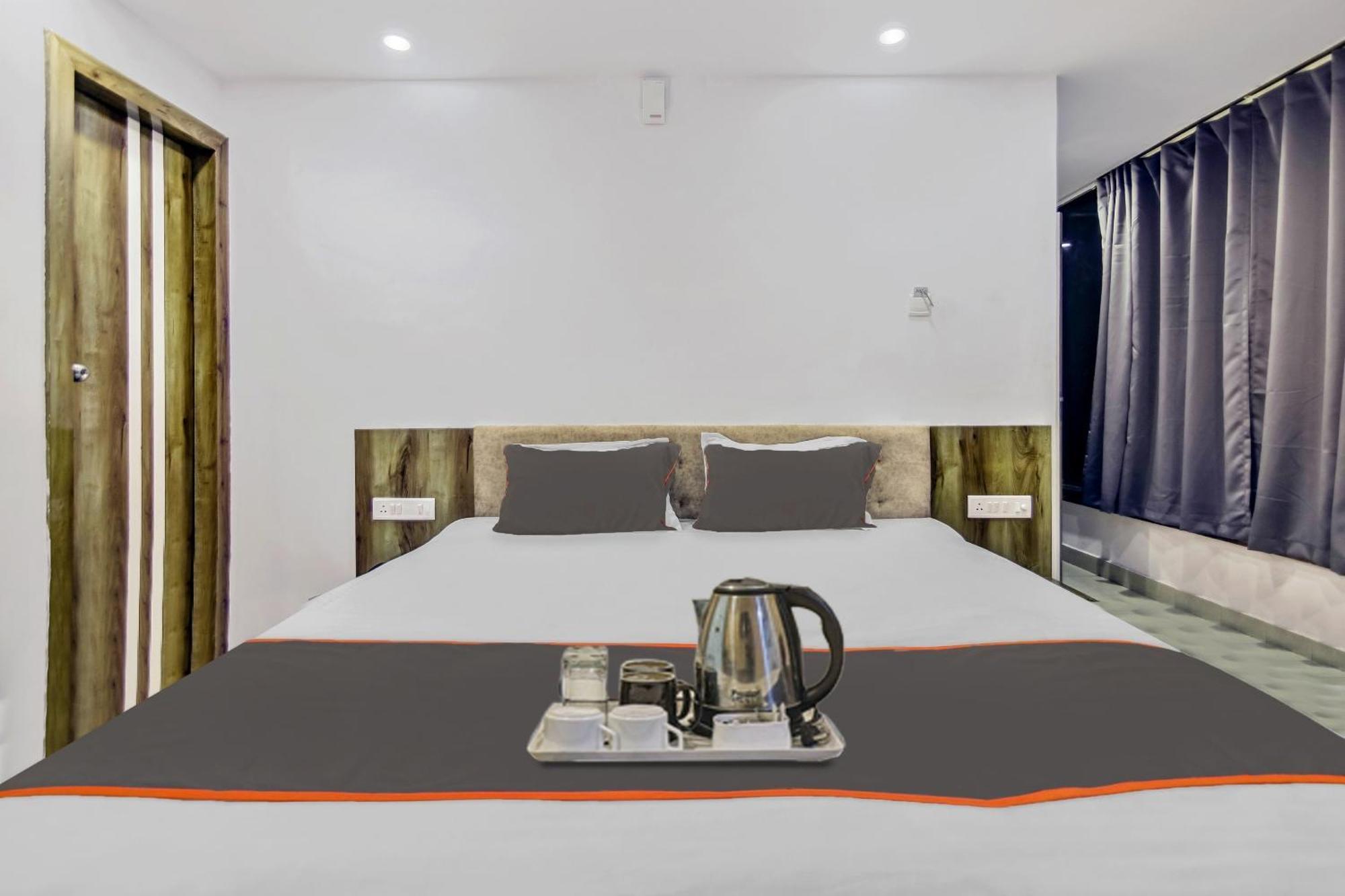 Capital O The Jumar Hotel Silwai Bagian luar foto
