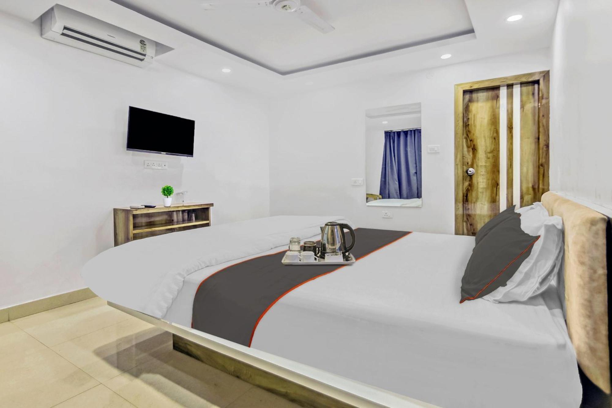 Capital O The Jumar Hotel Silwai Bagian luar foto